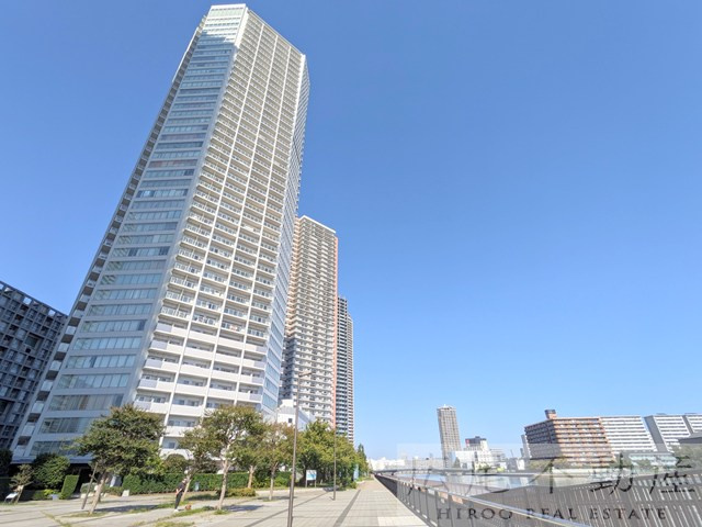 アップルタワー東京キャナルコートの外観