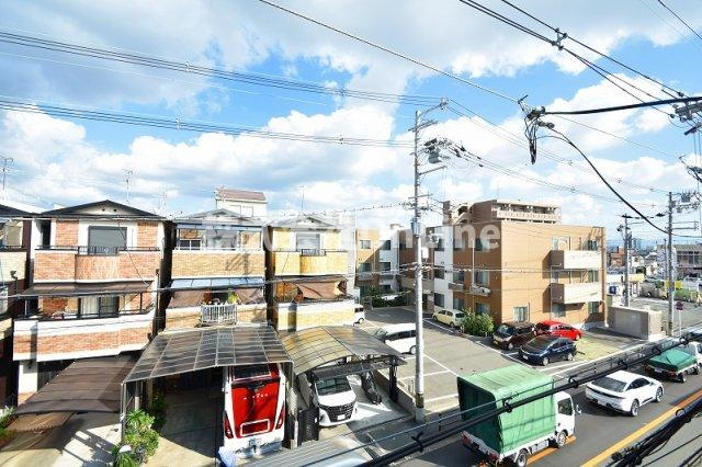 寺前町2丁目貸家の展望