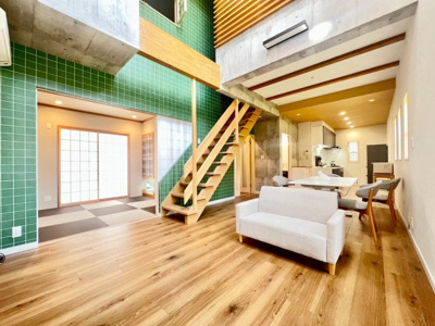 【居間・リビング】 | 住道矢田３丁目　中古一戸建