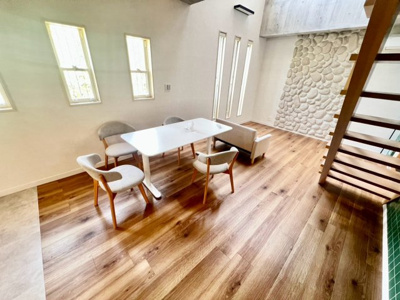 【居間・リビング】 | 住道矢田３丁目　中古一戸建