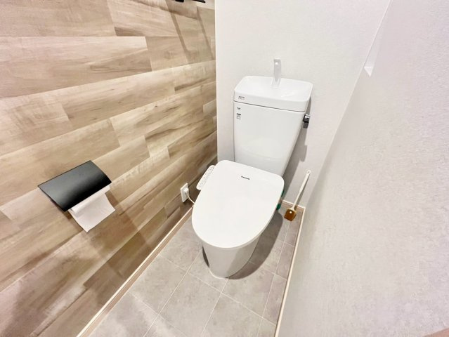 住道矢田３丁目　中古一戸建のトイレ