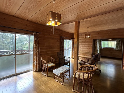 【洋室】 | 塩嶺高原別荘 中古住宅A-31