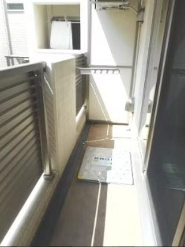 【バルコニー】