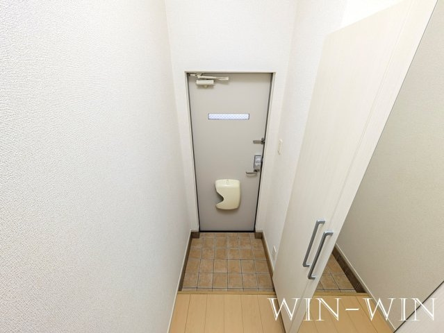 アイランド花月 Ⅱの玄関