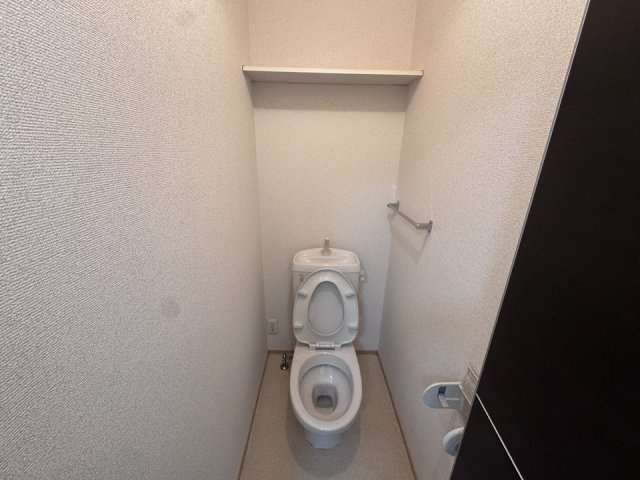 ボナールＫ壱番館のトイレ|ゆったりとした空間のトイレです