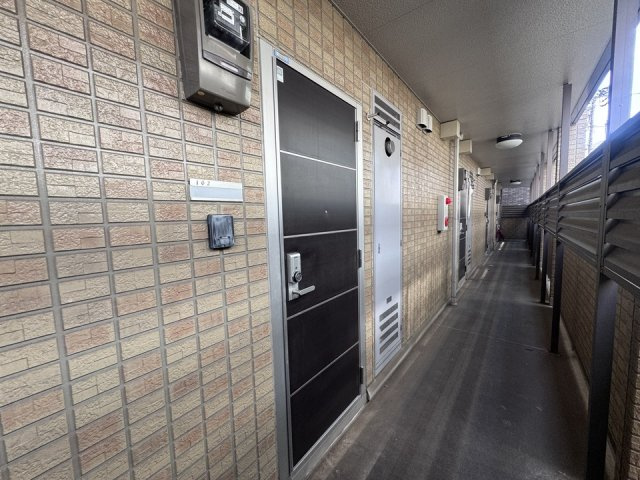 ボナールＫ壱番館のロビー|毎日通るロビーはこのようになっています