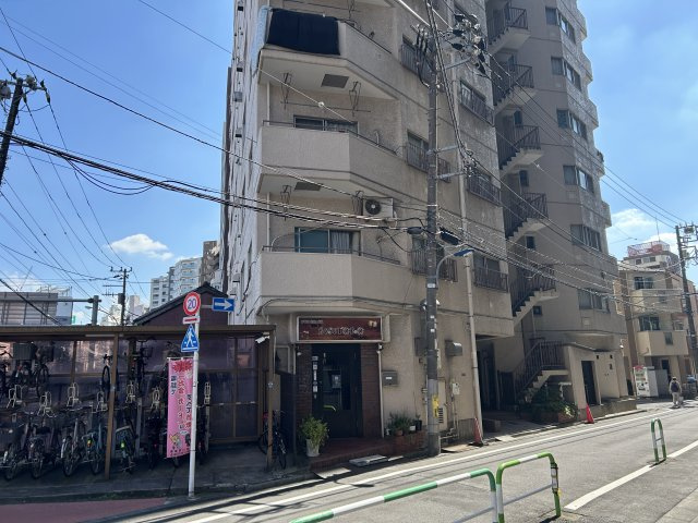 田端新町ロイヤルマンションの外観|定期的に修繕しており綺麗な外観です。