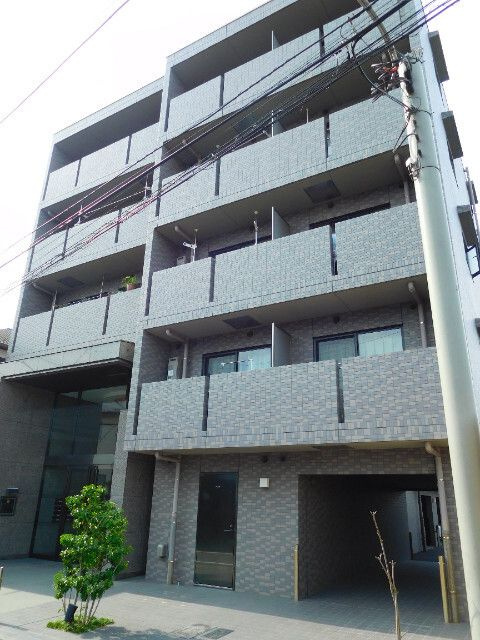 ルーブル東蒲田八番館の外観