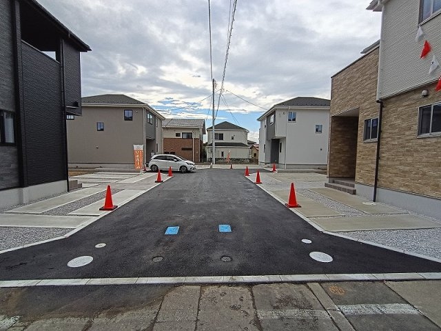 KIP高崎市棟高町1期新築の前面道路含む現地写真|現地撮影