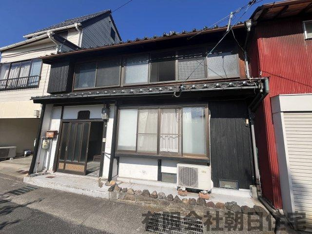 【外観】 | 石橋町中古戸建 | 外観は落ち着いています