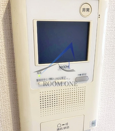 クレヴィア三郷中央のセキュリティ|モニター付きインターホンです。