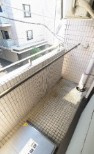第2伸光マンションのバルコニー