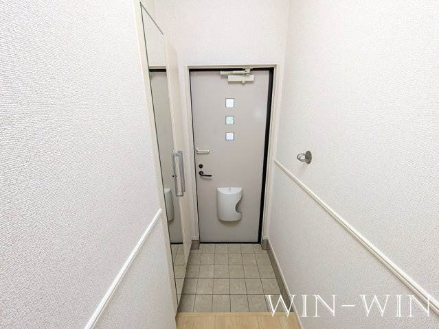 フォレスト本町の玄関
