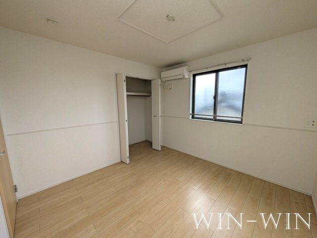 フォレスト本町の寝室