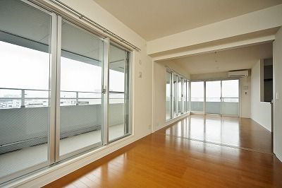 テングッド渡辺通の洋室|きれいな洋室です