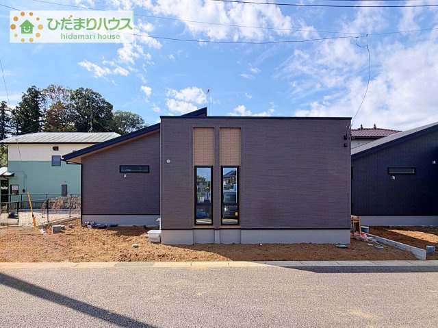 【外観】 | 土浦市高岡　新築戸建　4号棟 | 是非一度、ご家族そろってご内覧ください♪