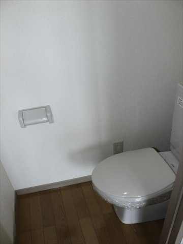 ワンルームアパートメントＵＥＨＩＲＡのトイレ