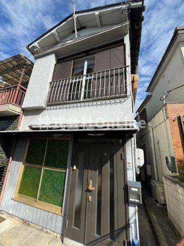 御厨4丁目2階建貸家の外観