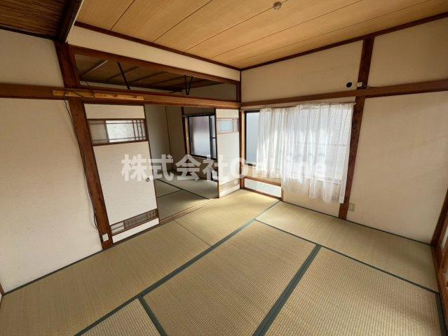 御厨4丁目2階建貸家の子供部屋