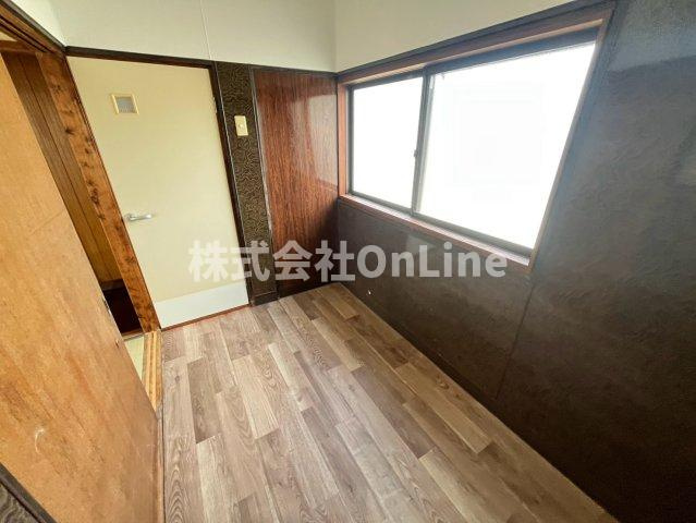 御厨4丁目2階建貸家の内装