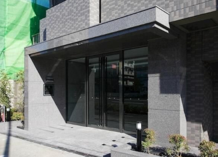 ルーブル大鳥居参番館のエントランス