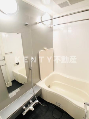 【浴室】 | レグノカリテ品川シーサイド  | コンパクトで使いやすいお風呂です