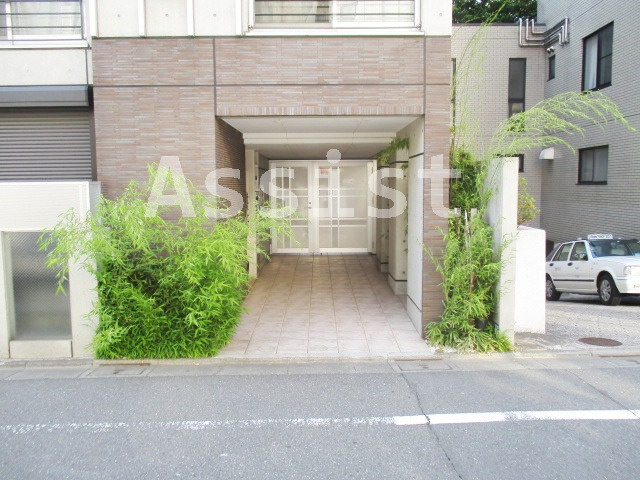 ブランシェ荏原中延のエントランス