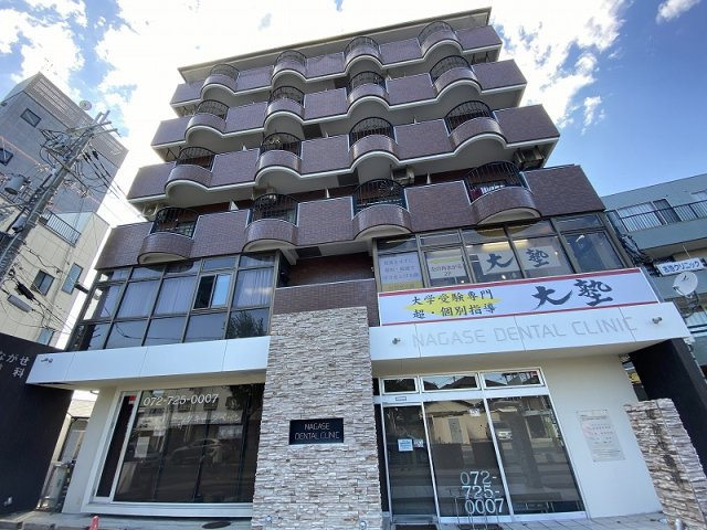 箕面市西小路２丁目の店舗事務所
