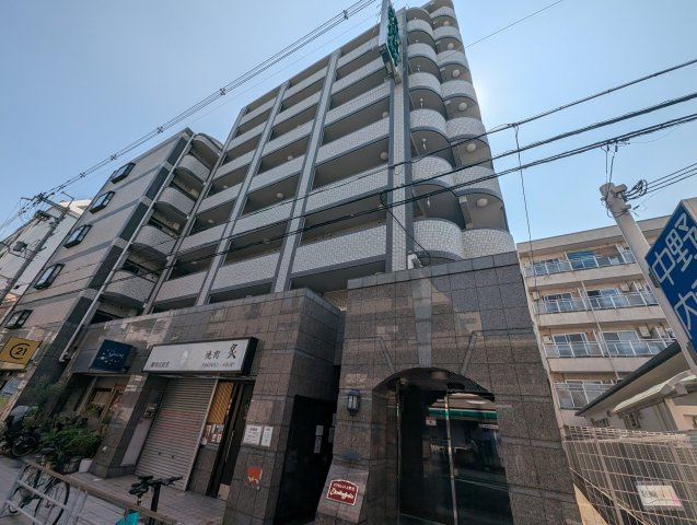 エクセレント上新10の外観