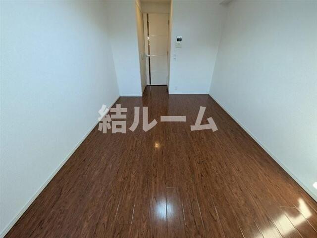 北区岸町１丁目の賃貸マンションの寝室