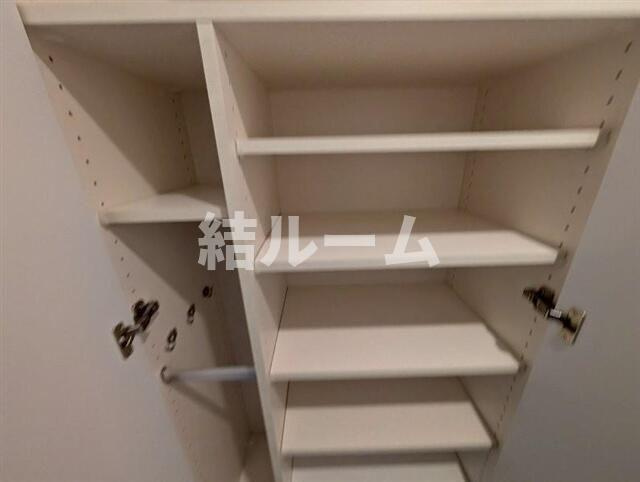 北区岸町１丁目の賃貸マンションの収納