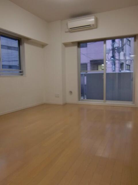 メイクスデザイン茅場町の居間・リビング