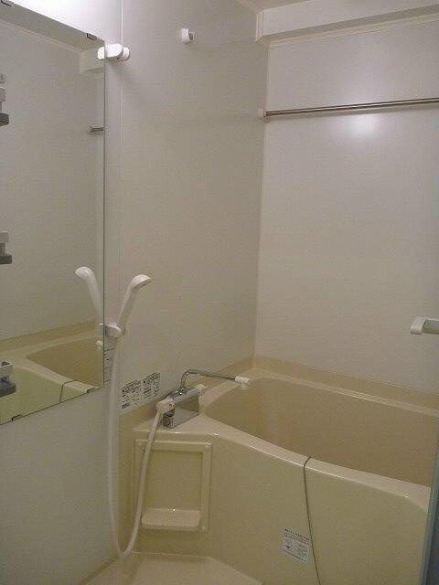 メイクスデザイン茅場町の浴室
