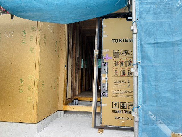 八王子市　石川町　新築一戸建て　４期の玄関|～玄関は安心のWロックキーを採用～