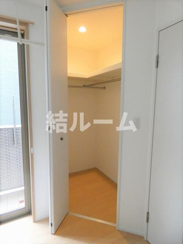 練馬区中村北１丁目のアパートの収納