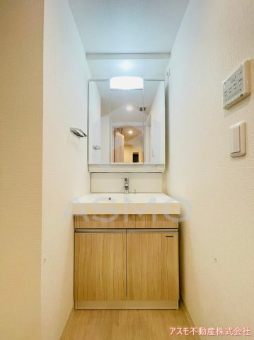 【洗面所】 | La Douceur谷町（ミラージュパレス谷町ブライト）