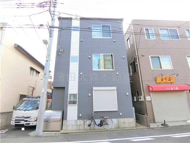 Wing HANEDAの外観