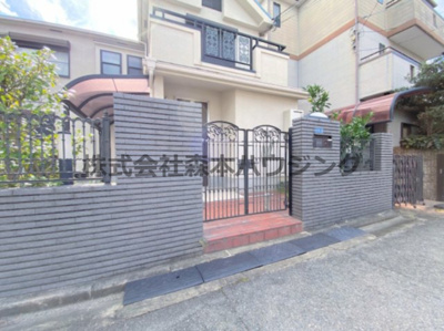 【エントランス】 | 　門真市堂山町5戸建貸家 | 毎日通るエントランスはこのようになっています