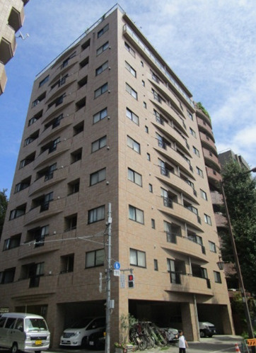 文京ツインタワーの外観