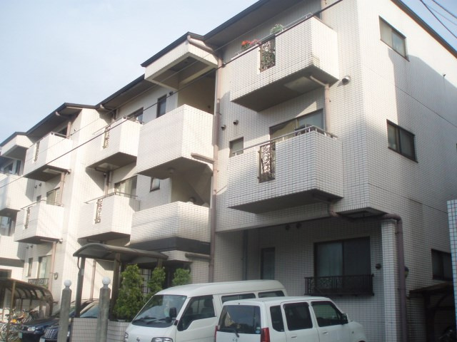 桜町マンション の外観