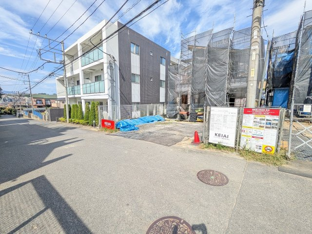 八王子市　兵衛　新築一戸建て　２期の前面道路含む現地写真|～南6ｍ道路に面しています～