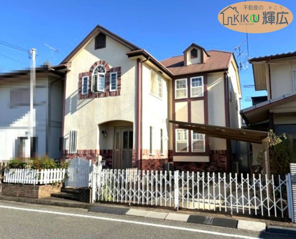 加古川市東神吉町砂部　中古戸建の駐車場