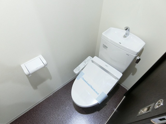 エフ・パークレジデンス横浜反町4281のトイレ