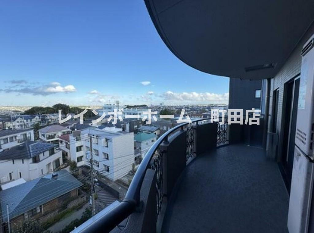 日神デュオステージ町田のバルコニー