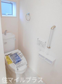 【トイレ】 | 郡山市安積荒井3丁目新築一戸建て2棟 | トイレです