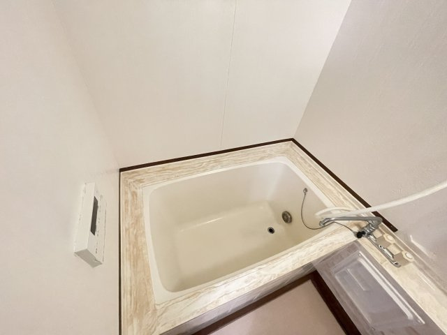 セントラル西泉丘の浴室