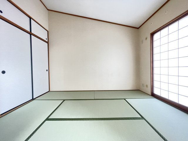 セントラル西泉丘の収納