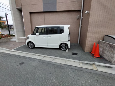 【駐車場】 | サ・ファミーユ