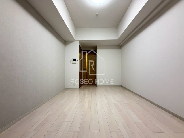 プライムアーバン御堂筋本町の居間・リビング