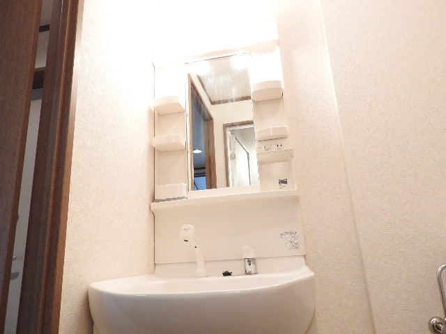 砂子ニューハイムⅢの洗面所|他のお部屋の参考写真となります。